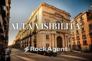 Immobile di 185 m² a Napoli