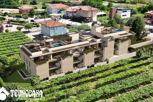 2 LOCALI A RIVA DEL GARDA