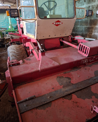 Falcecondizionatrice semovente/ più vasca inox