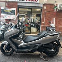 Honda forza 300 2014