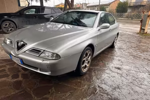 Alfa Romeo 166 2.0 T.Spark GPL
