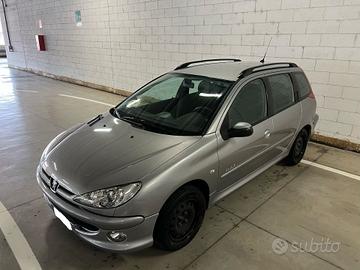 Peugeot 206 1.4 SW S