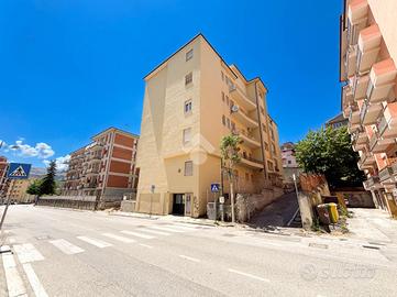 4 LOCALI A L'AQUILA
