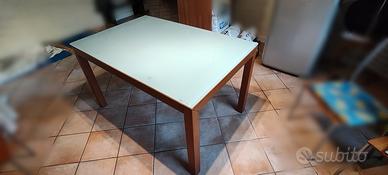 tavolo Calligaris e mobile Calligaris