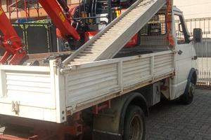 scavi terra macerie demolizioni iveco 