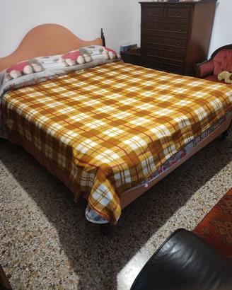 Letto matrimoniale