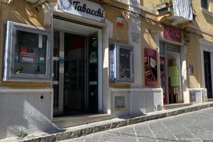 Tabaccheria & Enoteca