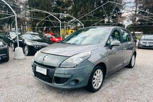 Renault Scenic X-Mod 1.6 Attractive