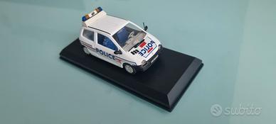 RENAULT TWINGO POLIZIA