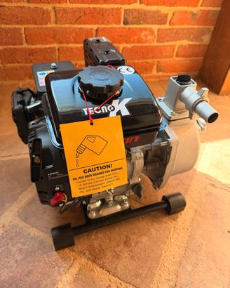Motopompa TecnoK WPG 25, motore 2,5 HP 80 cc, bocc