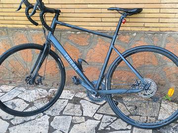 Bici praticamente nuova usata sei mesi