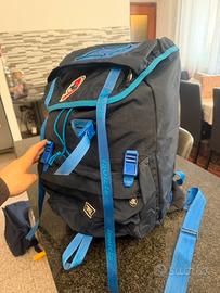 Zaino per escursioni Invicta blu