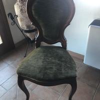 SEDIE IN VELLUTO VERDE