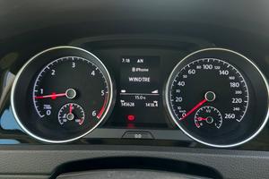 Volkswagen Golf 1.6 tdi