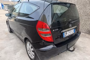 MERCEDES A170 BENZINA-GPL 2031 EURO4 GANCIO TRAINO