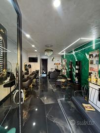 Salone parrucchiere napoli-pronto all'uso