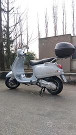 Vespa LX 125