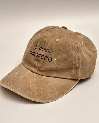 Cappellino frasi divertenti