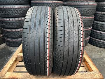 2 gomme 235 65 17 Bridgestone