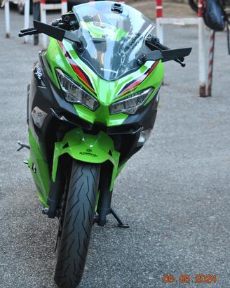 Kawasaki Ninja 400
