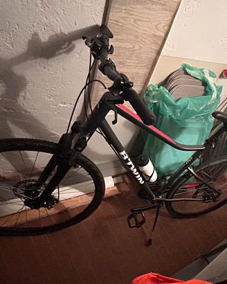 Bicicletta Btwin Riverside 500
