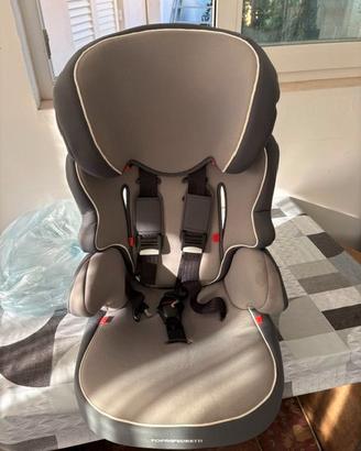 Seggiolino per auto