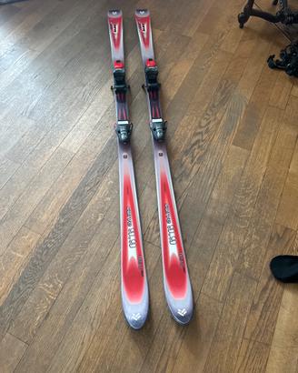 Sci con attacchi carve tecno pro