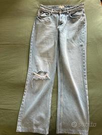 H&M Jeans strappati