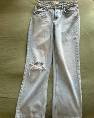H&M Jeans strappati