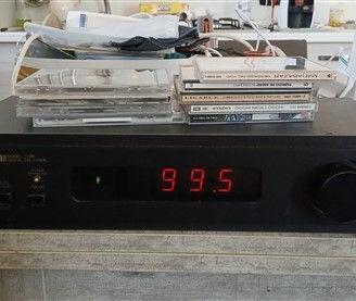 SPECTRO ACOUSTICS MODEL 220R DIGITAL  FM TUNER