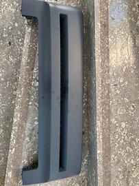 Griglia anteriore Defender L663