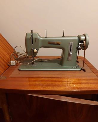Macchina da cucire