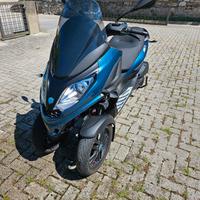 Piaggio MP3 300 hpe
