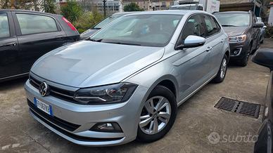 polo 1.0 benzina tgi metano