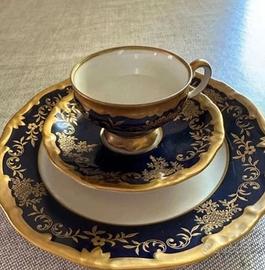 Tazzine da caffe con piattini