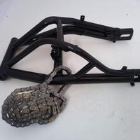 Benelli trk 502 x 17 20 Forcellone posteriore con 