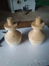 Piedi a cipolla per mobili in stile