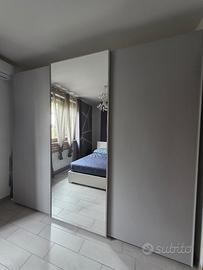 Armadio tre ante scorrevole