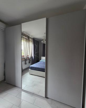 Armadio tre ante scorrevole