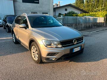 Volkswagen Tiguan 2.0 TDI SCR Business BlueMotion 