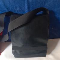 Borsello a tracolla uomo, pelle nera,  MOLESKINE