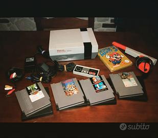 Nintendo Nes + 5 giochi + pistola