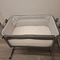 Chicco Next2Me Magic – Cool Grey – 90€