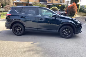 Toyota Rav 4 solo 11.000 KM!!