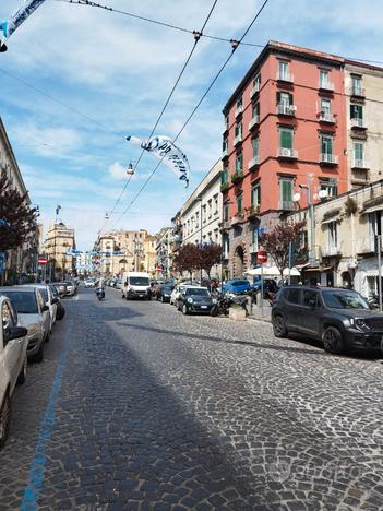 Via Carbonara Locale