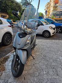 Scooter Kymco 200