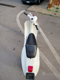 Piaggio vespa 50l chiama 3280220759
