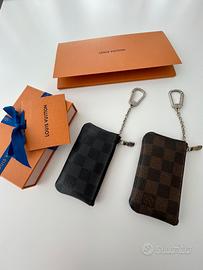 Louis Vuitton pochette portachiavi