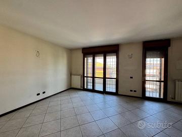 Attico / Mansarda di 210 m² con 4 locali e box aut