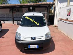 PEUGEOUT RANCH 1.4 METANO